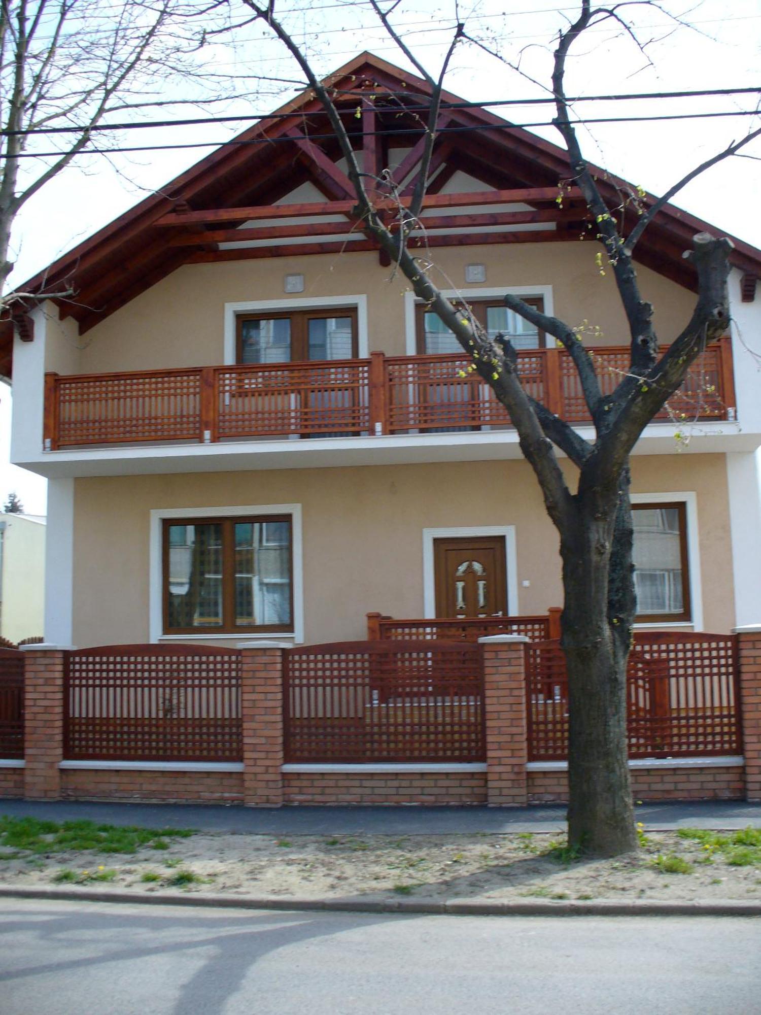 Rozsakert Apartmanhaz Hajdúszoboszló Zewnętrze zdjęcie
