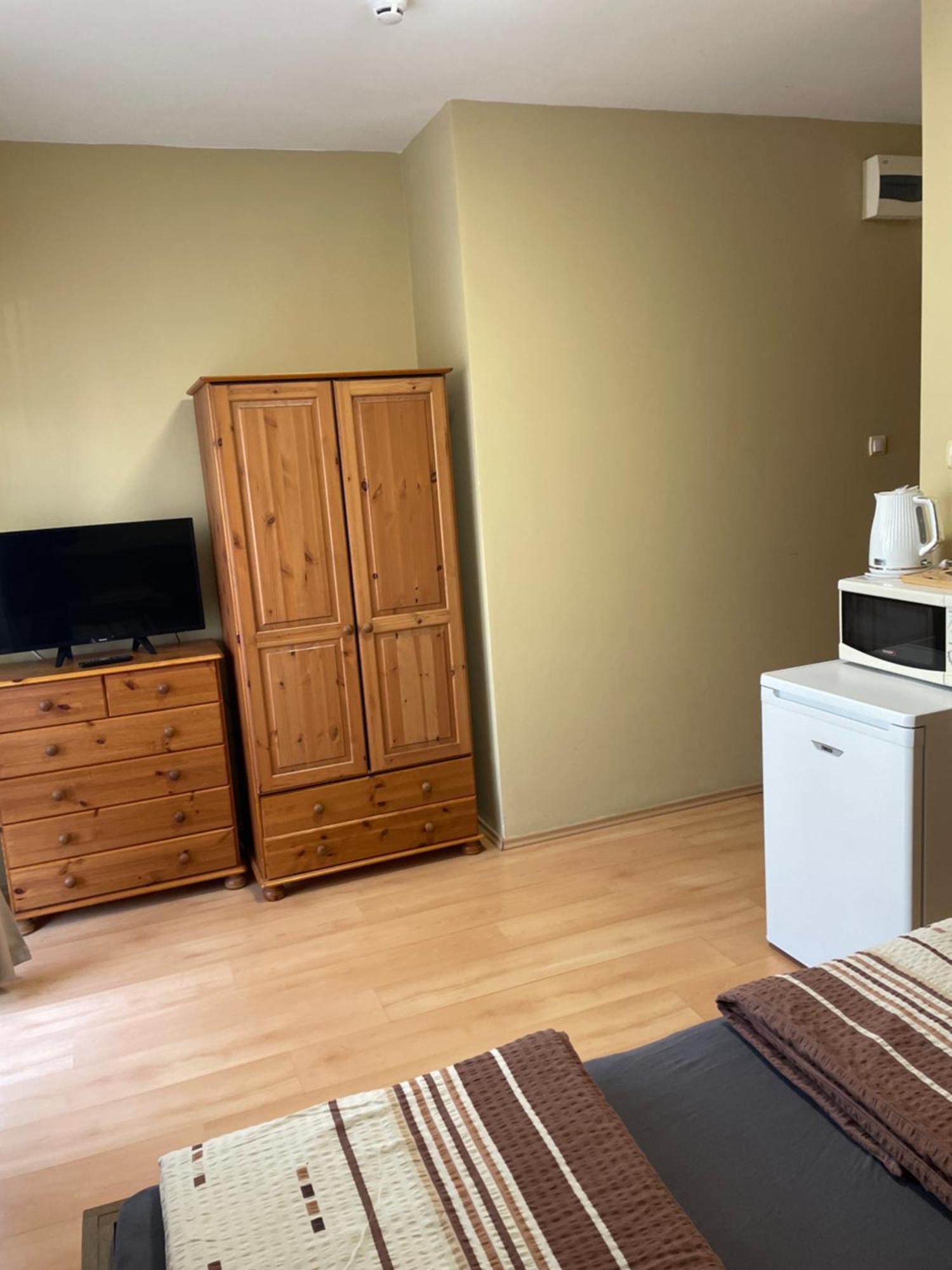Rozsakert Apartmanhaz Hajdúszoboszló Zewnętrze zdjęcie