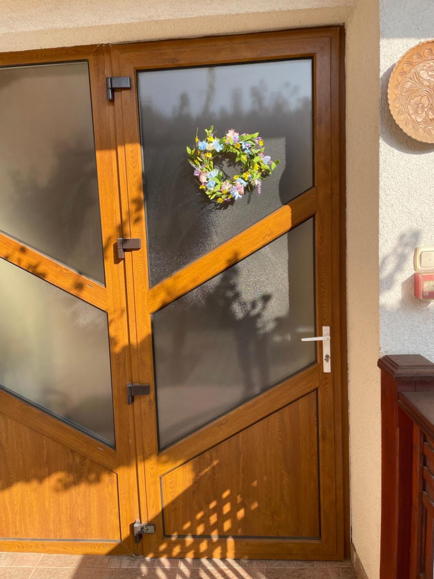 Rozsakert Apartmanhaz Hajdúszoboszló Zewnętrze zdjęcie
