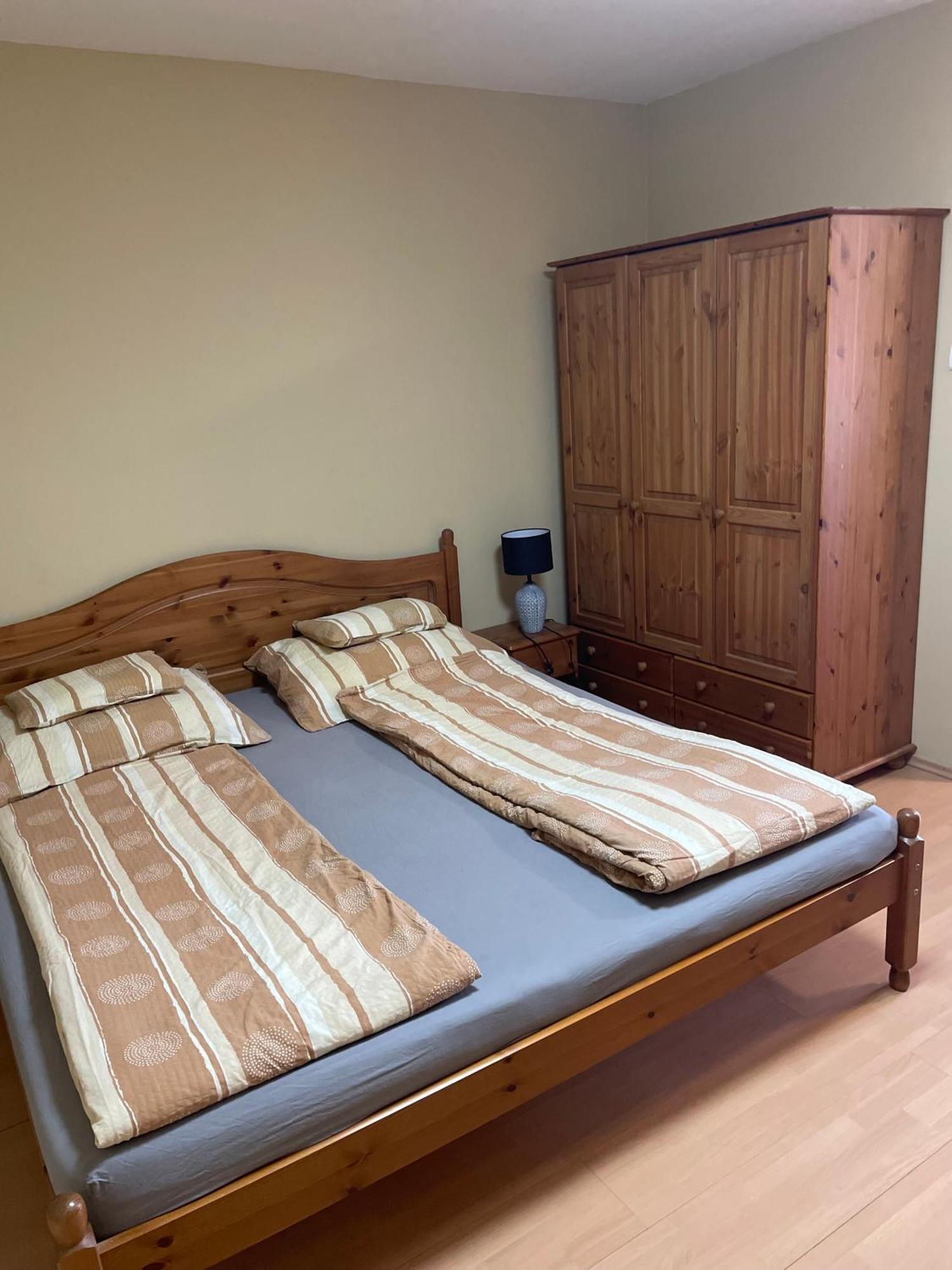 Rozsakert Apartmanhaz Hajdúszoboszló Zewnętrze zdjęcie