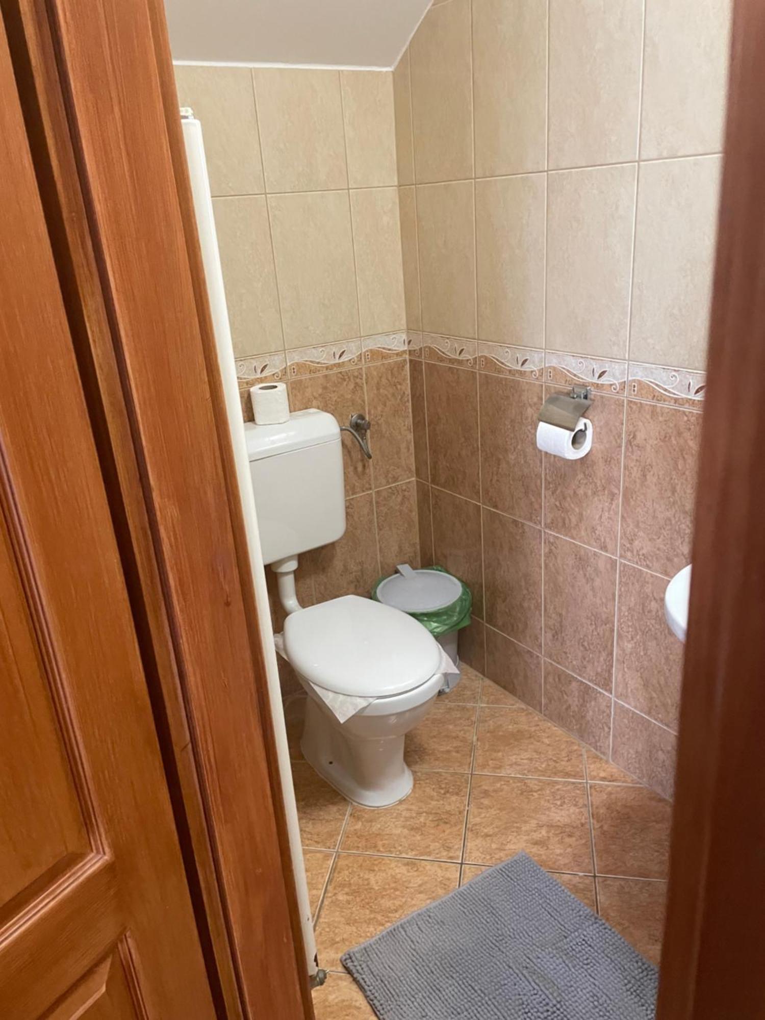 Rozsakert Apartmanhaz Hajdúszoboszló Zewnętrze zdjęcie